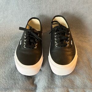 Vans Authentic Sneakers Black Leather Mens 8/Womens 9.5